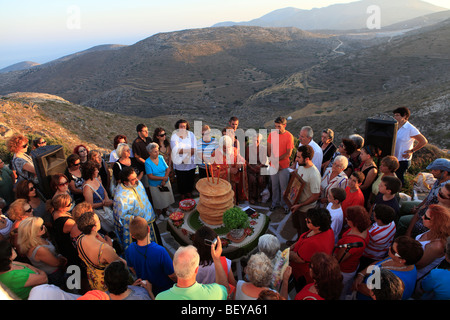 Griechenland-Kykladen-Sikinos ein religiöses Fest am Gewinn Elias Kirche Stockfoto