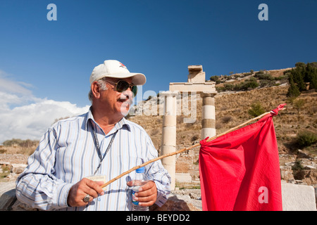 Ein Tourguide bei Ephasus in der Türkei Stockfoto