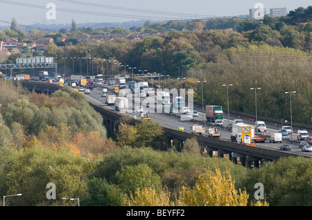 Ein Blick auf die M6 Autobahn in der Nähe von Castle Bromwich bei Birmingham West Midlands England UK Stockfoto