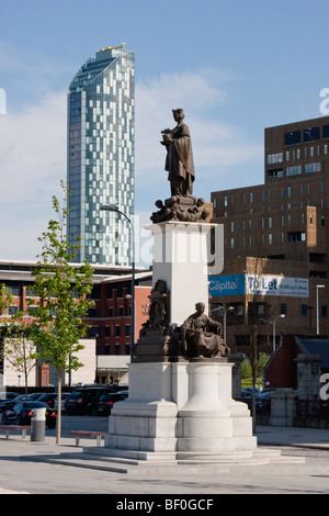 Denkmal für Sir Alfred Lewis Jones in Liverpool, England. Stockfoto