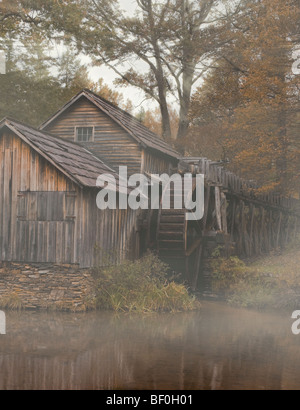 Mabry Mill, auf der Blue Ridge Parkway, Virginia, im Frühherbst Stockfoto