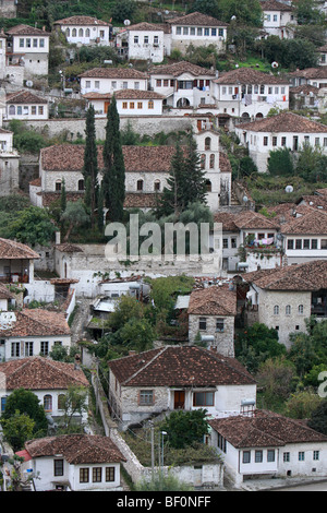 Traditionellen osmanischen Häuser in Berat, Albanien Stockfoto