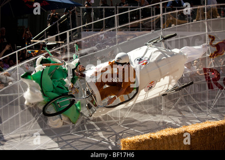 RedBull "Red Bull" Go-kart Seifenkiste "Soap Box" Kart Rennen la Los Angeles Stockfoto