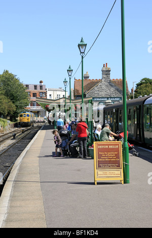 Swanage Railway Station auf der Purbeck Linie Dorset. Durch ein privates Unternehmen mit Dampf und alten Diesellokomotiven bedient. Stockfoto