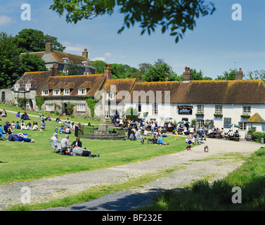 Osten Dean Village Green und Tiger Inn, East Sussex, England, UK, GB Stockfoto