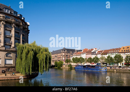 Quai des Pecheurs, Straßburg, Elsass, Frankreich Stockfoto