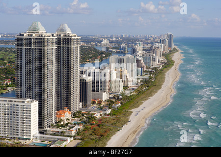 Luftbild von Miami Beach und Hochhäuser am Boardwalk Bezirk, Miami, Florida, USA Stockfoto