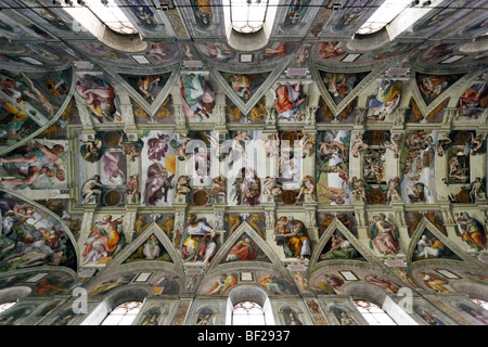 Decke der Sixtinischen Kapelle von Michelangelo, Sixtinische Kapelle, Vatikanische Museen, Vatikanstadt, Rom, Italien Stockfoto