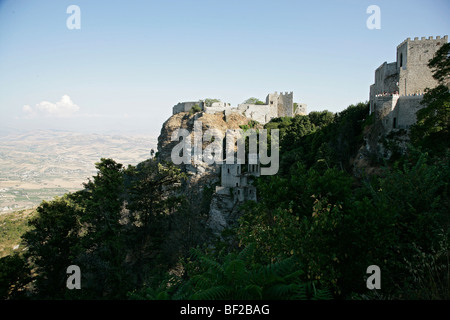 Die alten Mauern, Berg Stadt Erice in Sizilien, Italien, Europa Stockfoto