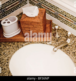 Waschbecken im Bad Stockfoto