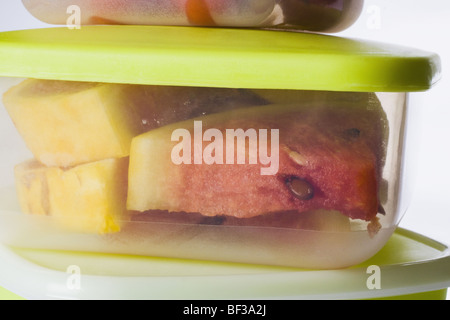 Nahaufnahme der Wassermelone Scheiben in einer box Stockfoto