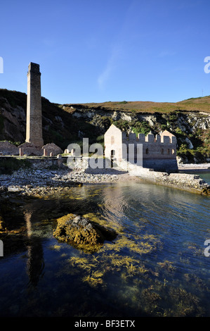 Porth Wen Amlwch Anglesey-Ziegelstein-arbeiten Stockfoto