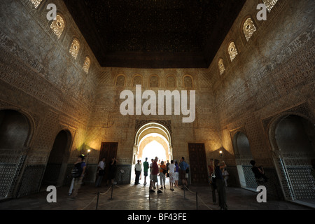 Halle der Botschafter (innen), Comares Palast, Nasridenpaläste, der Alhambra, Granada, Andalusien, Spanien Stockfoto