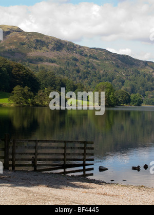 Szene über Grasmere Wasser im Lake District Stockfoto