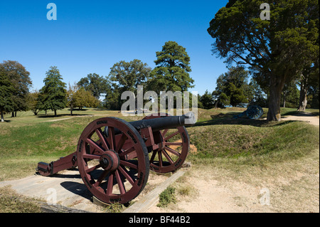 Kanone auf britische innere Verteidigungslinien in der Nähe von Colonial National Historical Park Visitor Center, Yorktown Battlefield, Virginia Stockfoto