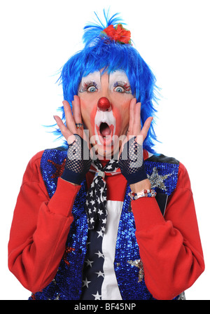 Clown gekleidet in patriotischen Farben mit Überraschung Stockfoto
