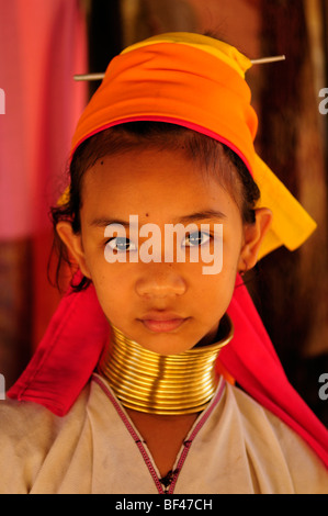 Thailand; Mae Hong Son Provinz; Nai Soi; Porträt eines Mädchens des Karen-Stammes Stockfoto