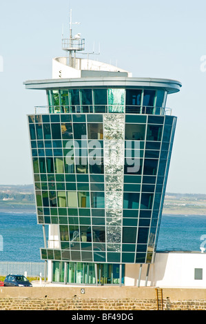 Die beeindruckende neue Aberdeen Harbour Versand Bewegung Kontrollturm an der Mündung des Flusses Dee.  SCO 5480 Stockfoto