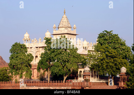 Jaswant Tada, Mausoleum des Maharaja Jaswant Singh II, weißer Marmor, Jodhpur, Rajasthan, Nordindien, Indien, Südasien, Asien Stockfoto