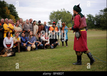 Preisverleihung an der offenen Eocha Europameisterschaft 09, montiert Bogenschießen, mit Teilnehmern aus aller Welt, organisieren Stockfoto