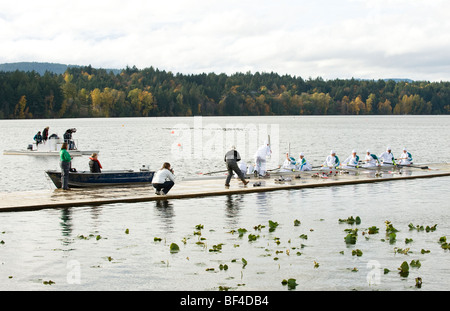 Des Olympischen Fackellaufs 2010 begann am Freitag, den 30. Oktober in Victoria, British Columbia, Kanada. Stockfoto