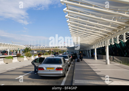 Nizza Flughafen Abflughalle Exterieur, Côte d ' Azur, Südfrankreich, Europa Stockfoto