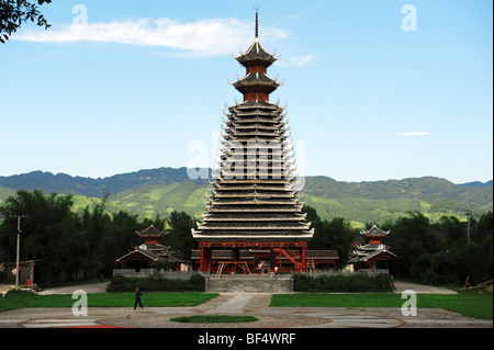 Drum Tower Chejiang Dong Dorf, Rongjiang County, Qiandongnan der Miao und Dong autonomen Präfektur, Provinz Guizhou, China Stockfoto