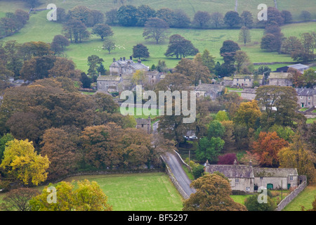 Herbstfärbung von Arncliffe in Littondale der Yorkshire Dales National Park Stockfoto