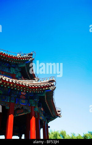 Dachdetails der geräumigen Pavillon, Sommerpalast, Peking, China Stockfoto