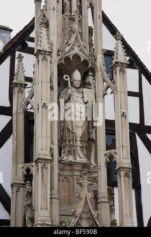 Das hohe Kreuz oder Butter Kreuz in Winchester, Wiltshire, England, UK Stockfoto