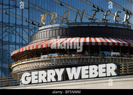 Berlin. Deutschland. Cafe Kranzler am Kurfürstendamm. Stockfoto