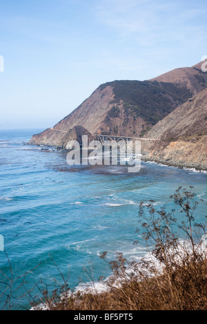 Bixby Creek-Bogen-Brücke, in der Nähe von Big Sur in Kalifornien, USA Stockfoto