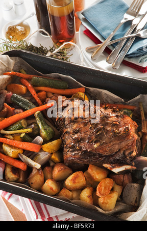 Gekochten Braten Lammkeule Stockfoto