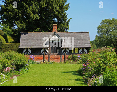 Der Tee Cottage Arley Hall und Gärten Arley Northwich Cheshire England Stockfoto