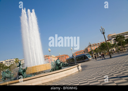 Platz Massena, Straßenbahn T1, Nizza, Cote D Azur, Provence, Frankreich Stockfoto