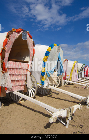 Tipicals Wagen in El Rocio Village, Romer (Pilgerfahrt) nach El Rocio. Almonte, Provinz Huelva, Andalusien, Spanien Stockfoto