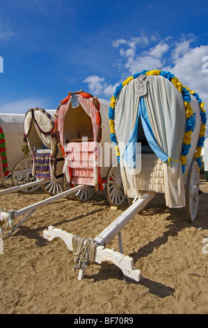 Tipicals Wagen in El Rocio Village, Romer (Pilgerfahrt) nach El Rocio. Almonte, Provinz Huelva, Andalusien, Spanien Stockfoto