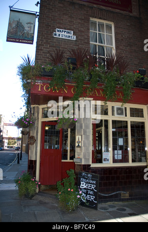 Die Stadt von Ramsgate Public House, Wapping High Street London E1 Stockfoto