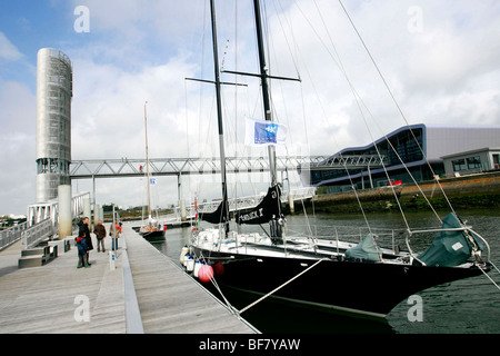 Lorient (56) der "Cité De La Voile Eric Tabarly" ("Eric Tabarly Sailing City") Stockfoto