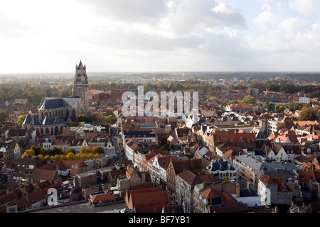 Blick über die Stadt Brügge vom oberen Rand der Glockenturm oder Belfort Tower Brügge Belgien Stockfoto