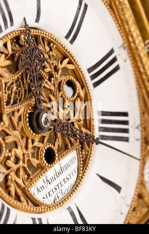 Nahaufnahme des historischen Antike Uhr, Makro-Objektiv Stockfoto