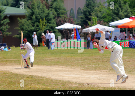 ersten Cricket-Spiel in Skopje, Mazedonien. Sommer 2009 Stockfoto