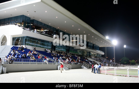 Ein Blick auf das Stadion am neuen Rayyan Racecourse in Doha, Katar, während ein Abend treffen, 5. November 2009 Stockfoto