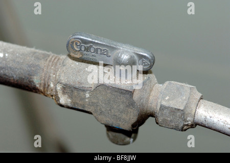 Gerät Gas Absperrventil in der auf oder offene Position angezeigt. Stockfoto