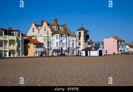 Direkt am Meer Gebäude Aldeburgh Suffolk England Stockfoto