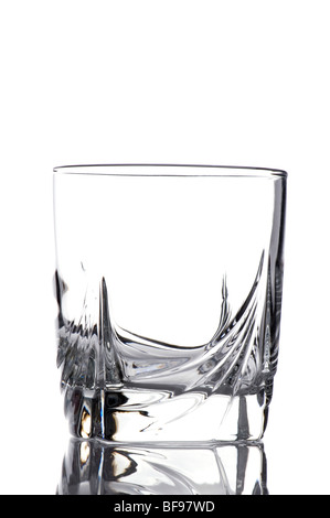 Objekt auf weiß - leeres Glas für whiske Stockfoto