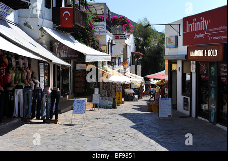 Einkaufsstraße im Zentrum von Kalkan Stockfoto