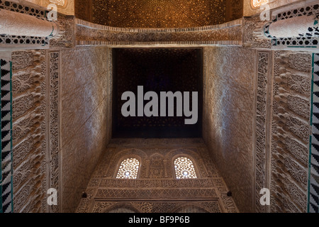 Thron Nische, Halle der Botschafter (Salón de Los Embajadores), der Palast Alhambra, Granada, Spanien Stockfoto