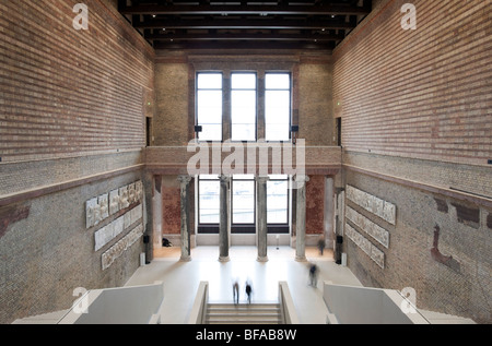 Treppenhaus - neues Museum in Berlin Deutschland Stockfoto