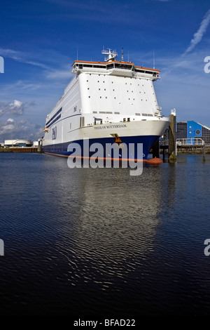 P & O Ferries Pride of Rotterdam am P & O North Sea Ferries Rotterdam Terminal in den Beneluxhavn, Rotterdam Europort Stockfoto